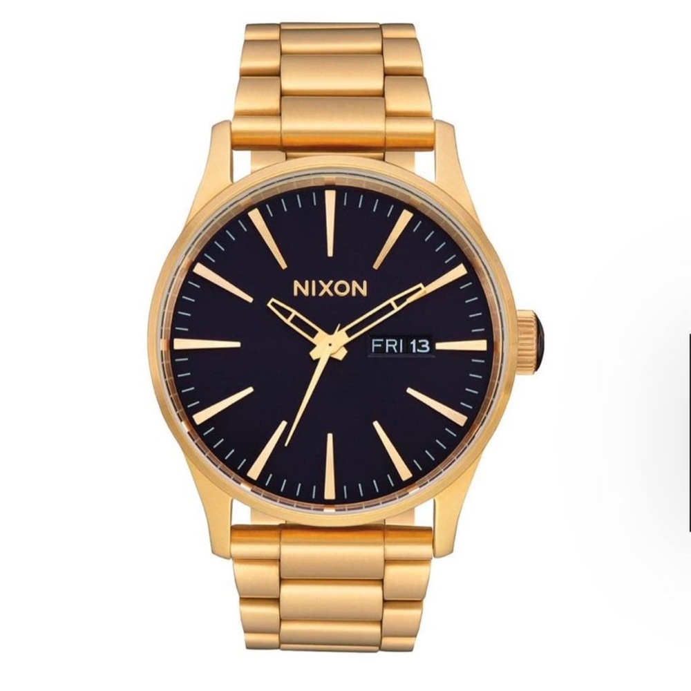 Nixon Sentry Stainless Steel brushed gold watch